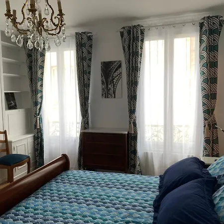 Apartment Quartier St Louis - 10 Mins Walking Chateau Versailles Exterior photo