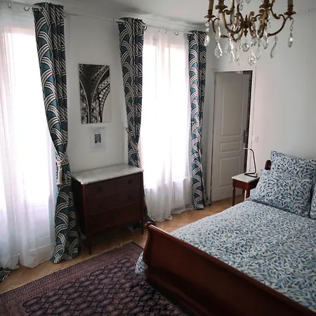 Apartment Quartier St Louis - 10 Mins Walking Chateau Versailles Exterior photo